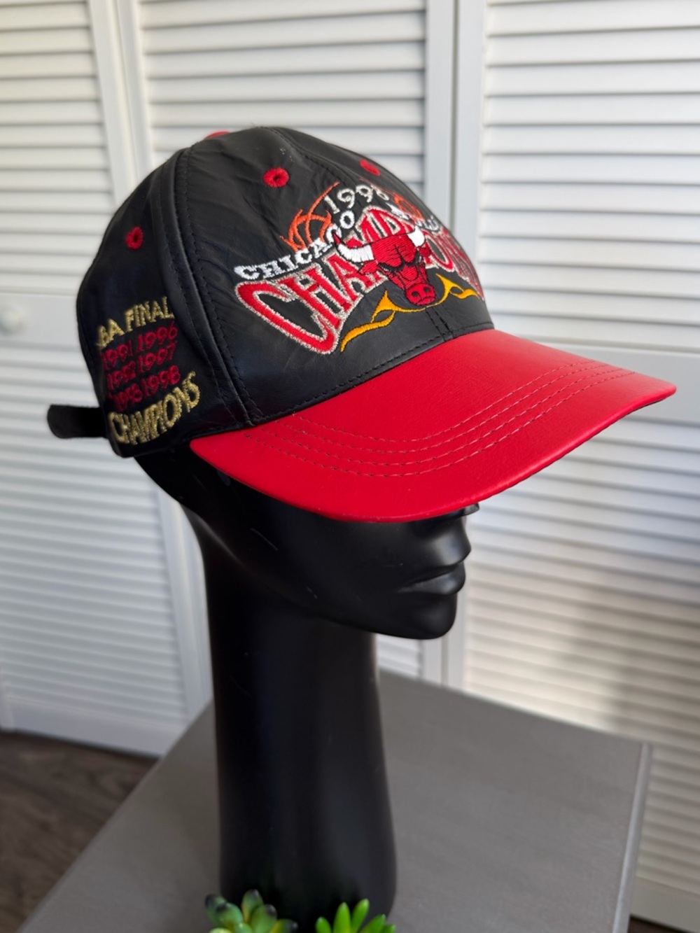 Vintage 1998 Chicago Bulls Leather Championship Hat JH Design